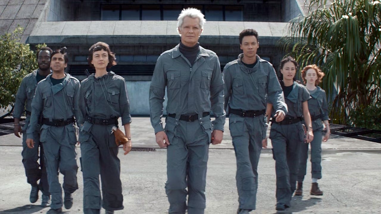 Alien: Earth (2025) Review — The Xenomorph Comes Home and It’s Terrifying